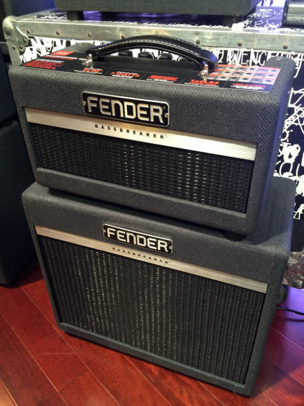Fender 6