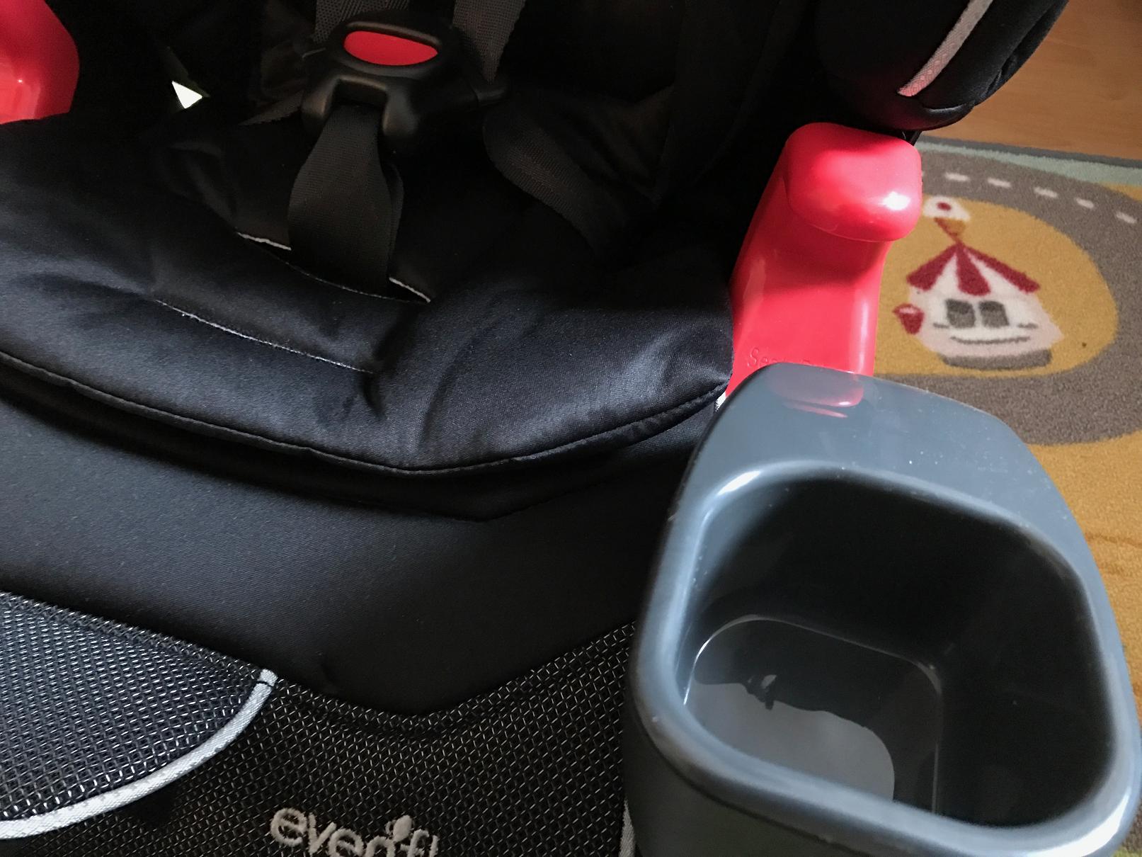 evenflo cup holder