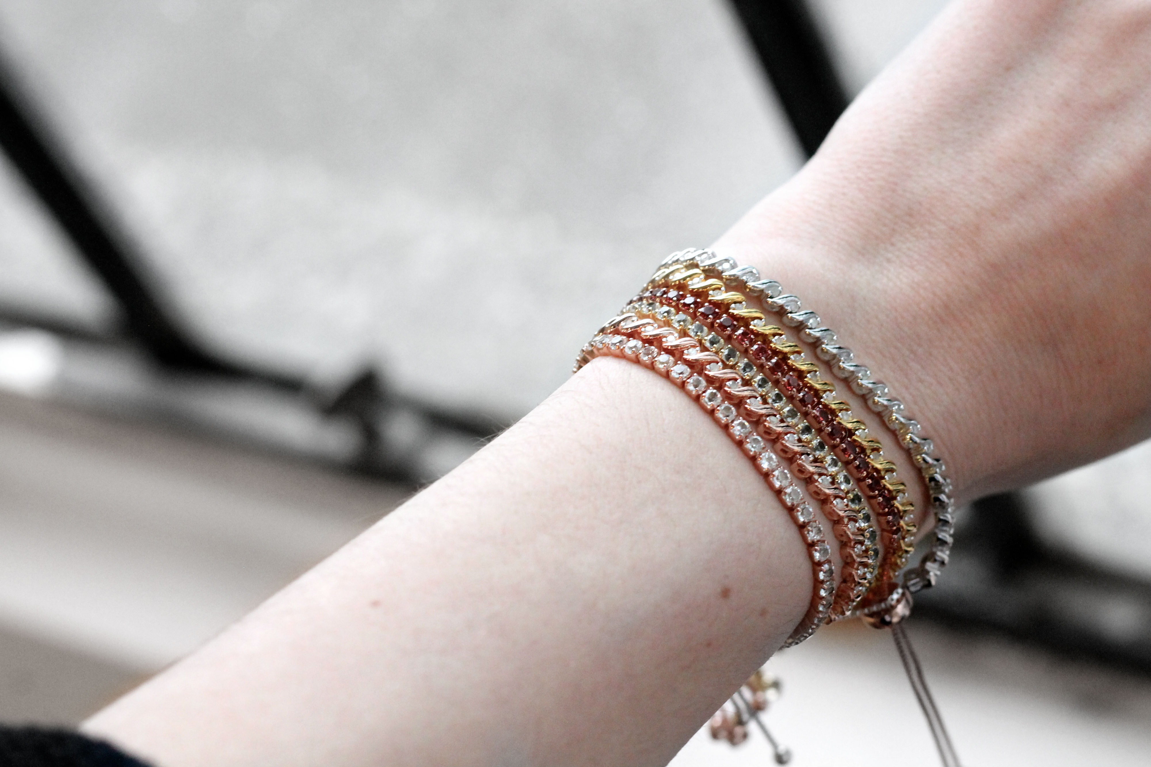 diamond-bracelet-gift-for-her-valentines-day-sparkle