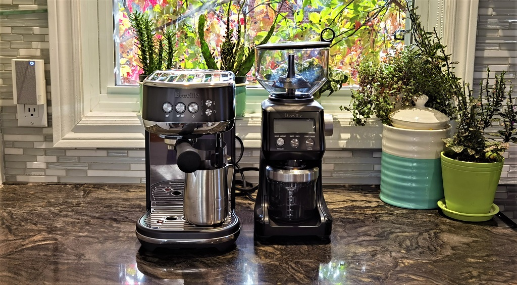  Machine à espresso automatique Bambino Plus de Breville