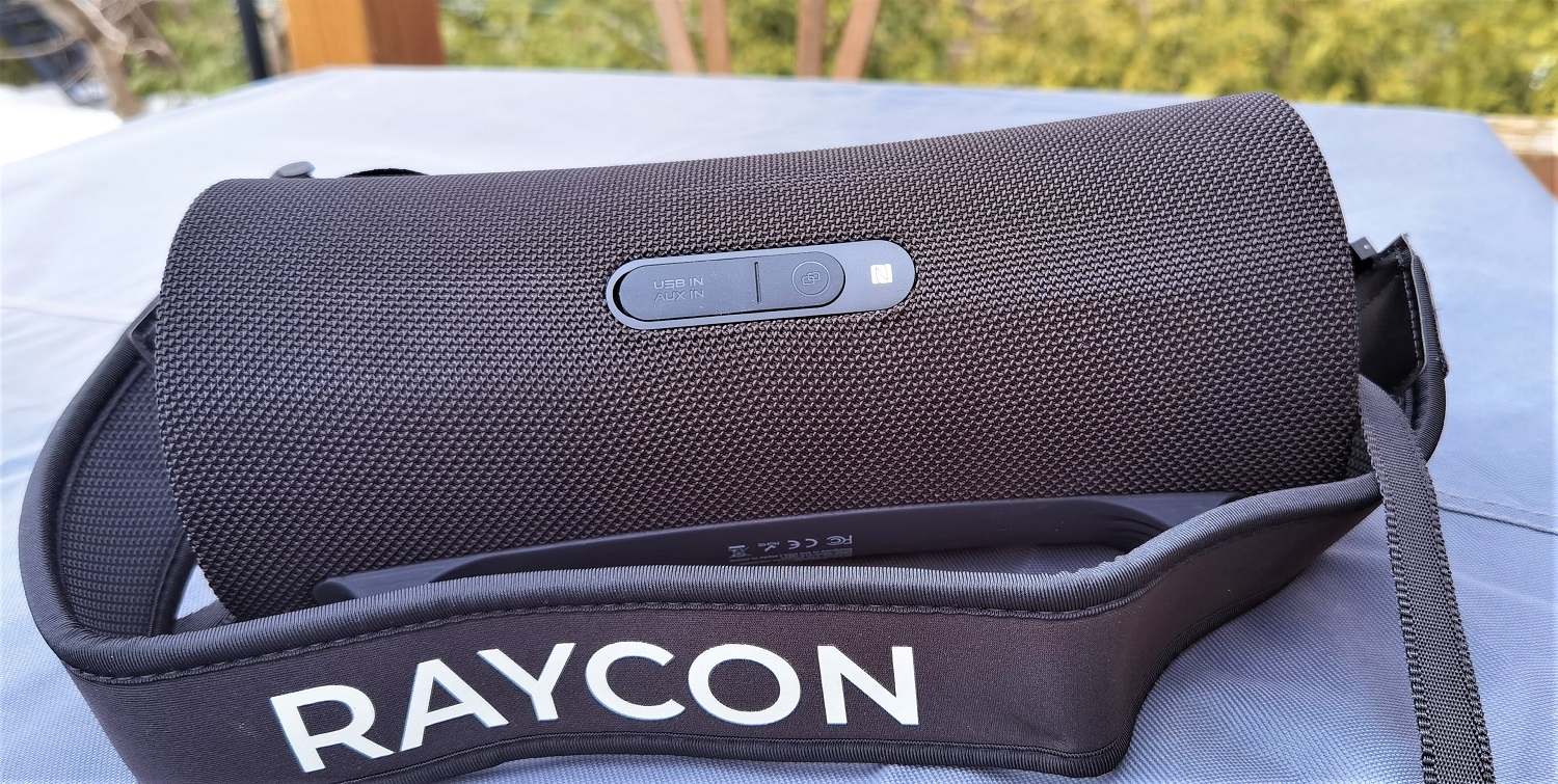 sangle de transport du Haut-parleur sans fil Bluetooth étanche The Fitness de Raycon 