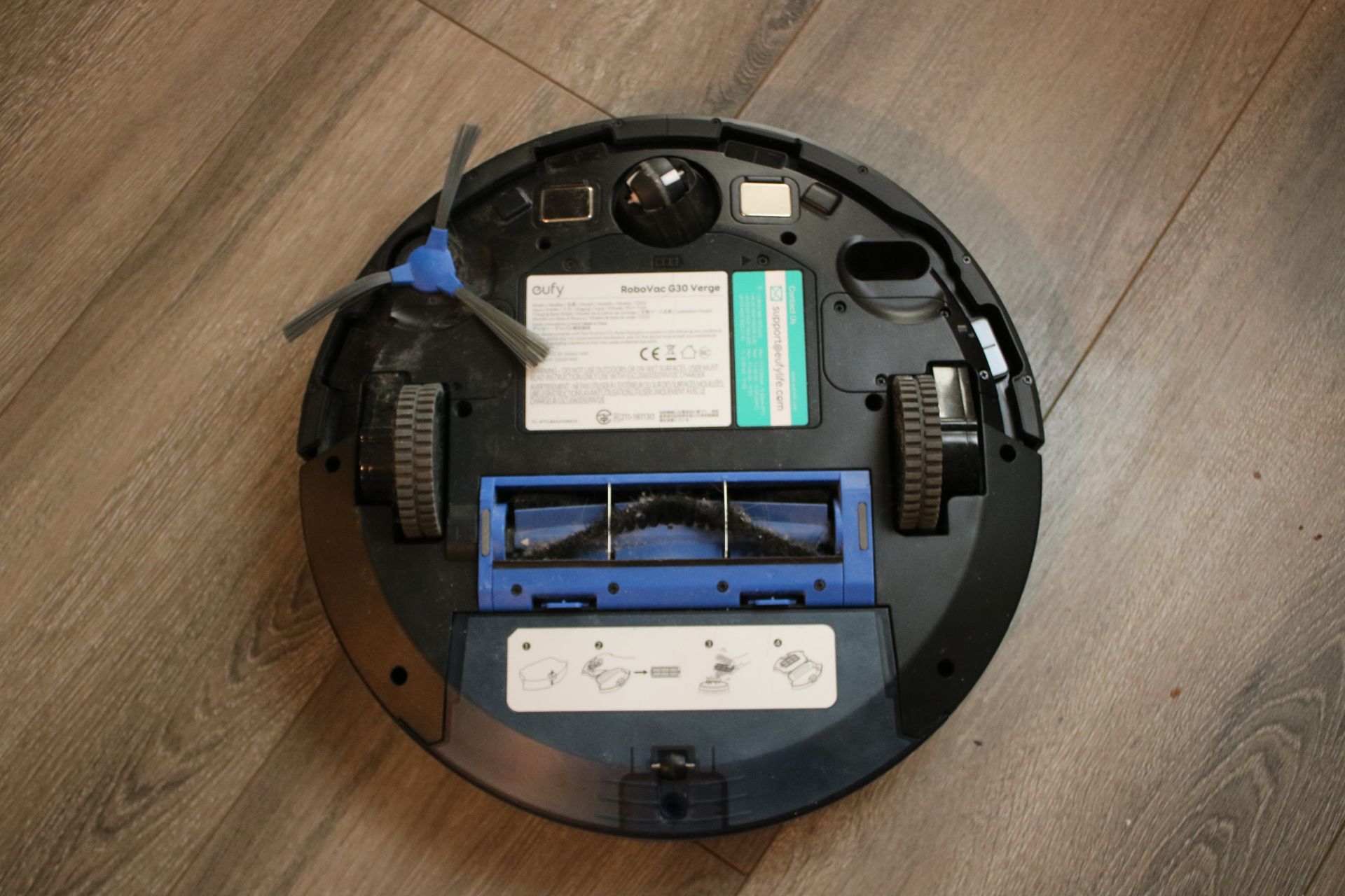 Brosses de l'aspirateur robot RoboVac G30 Verge d’eufy by Anker