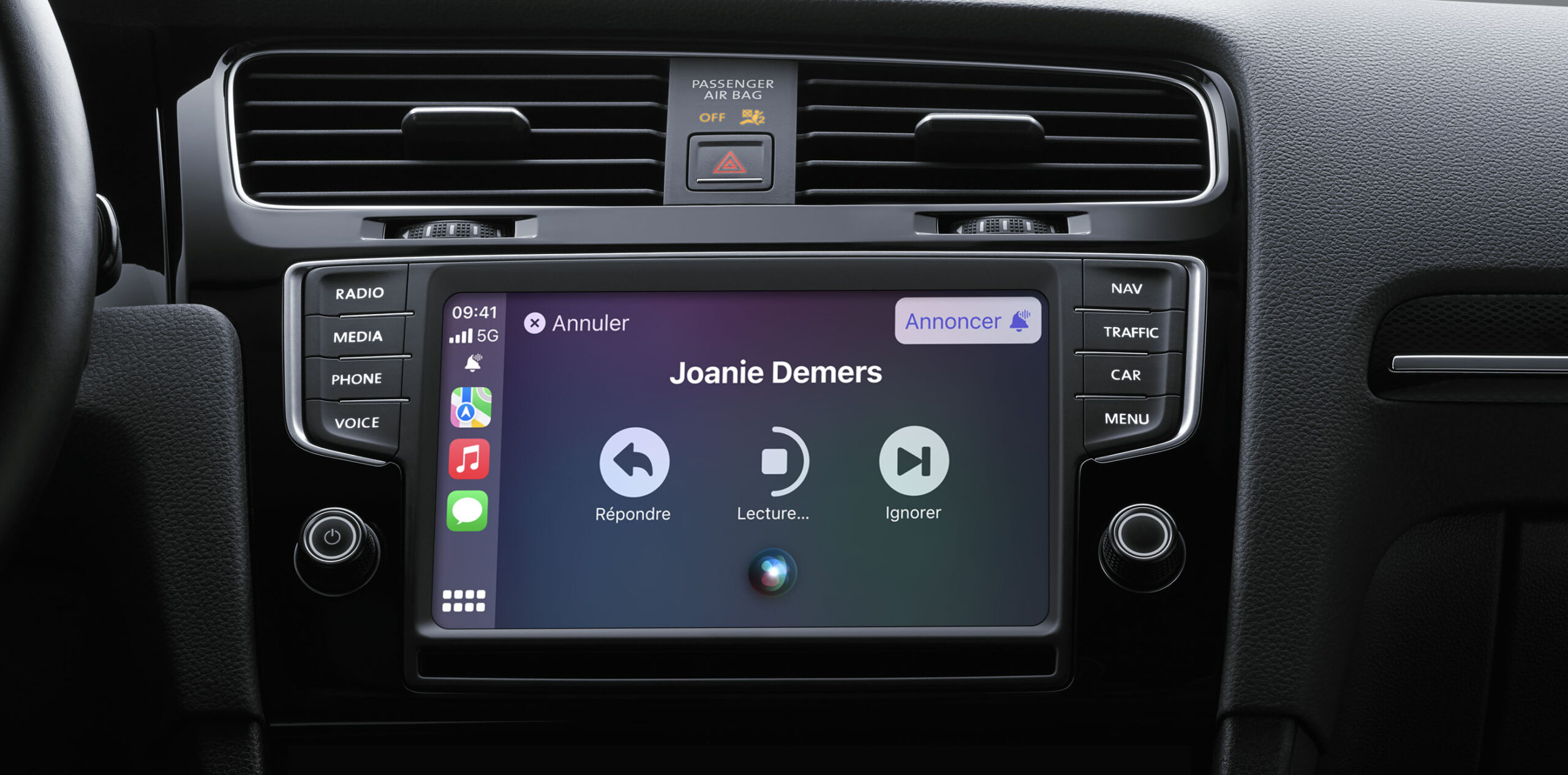 Image of Apple CarPlay SMS System in car