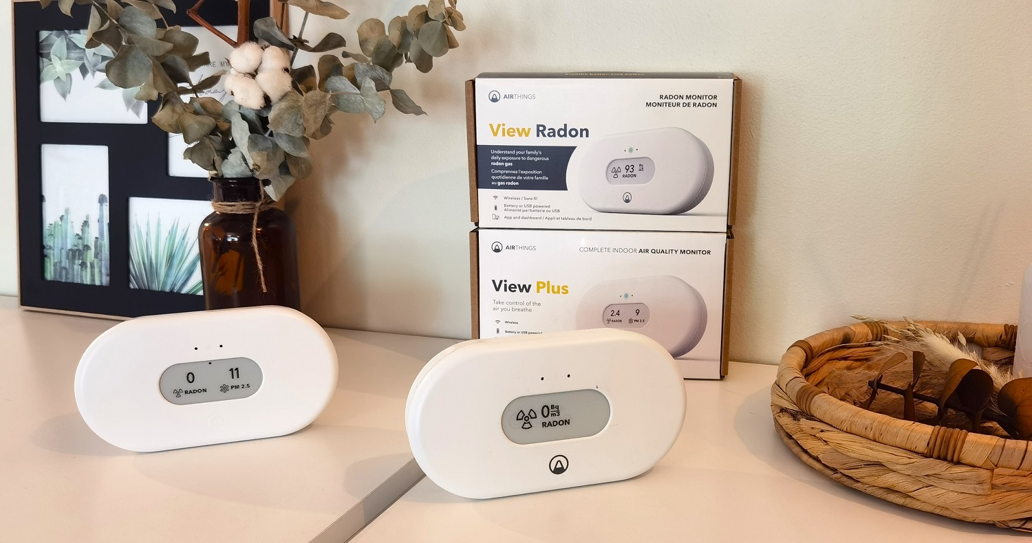 moniteurs Airthings View Plus et View Smart Radon avec boites
