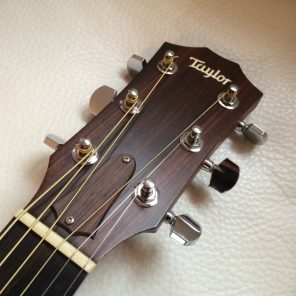 types-of-guitars-3
