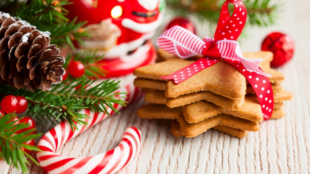 holiday-pastries-wallpaper-1