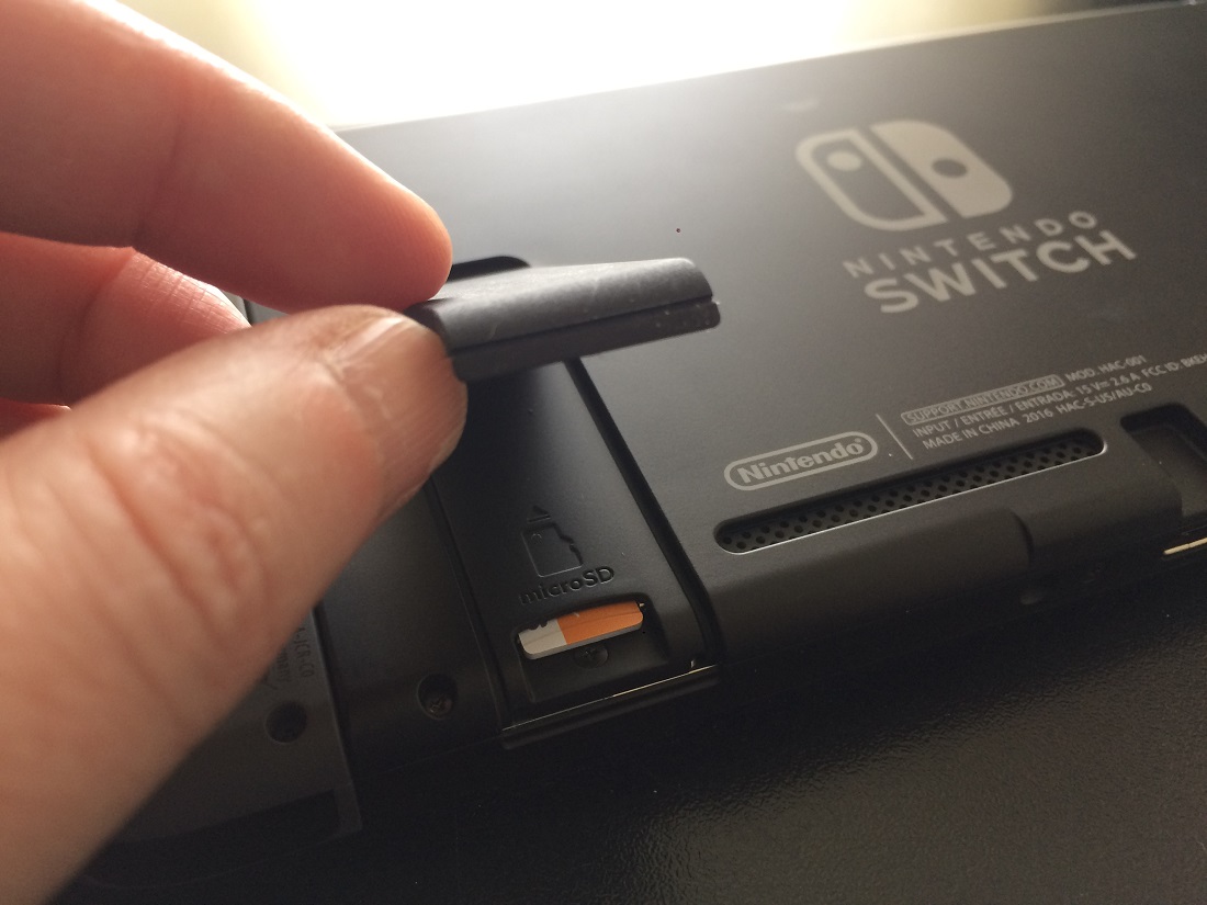 Devrait-on acheter la manette Nintendo Switch Pro? - Blogue Best Buy