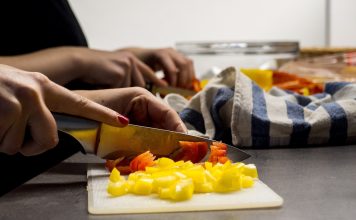 Quels sont les avantages de cuisiner à la maison?