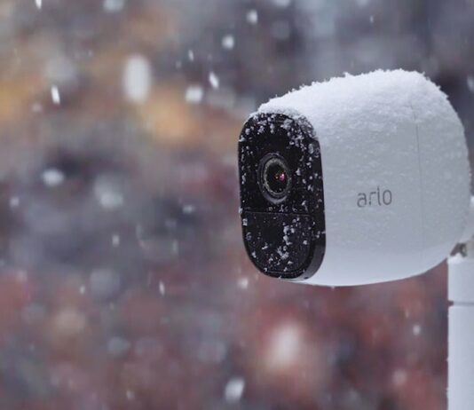 caméra Arlo sous la neige