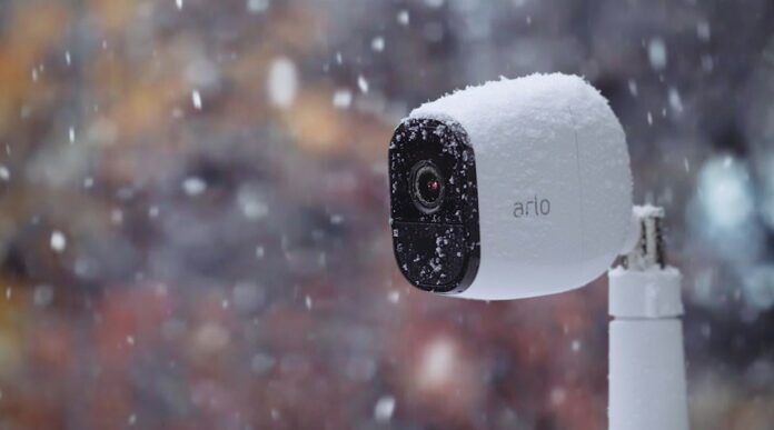 caméra Arlo sous la neige