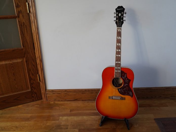 Guitare Acoustique Hummingbird