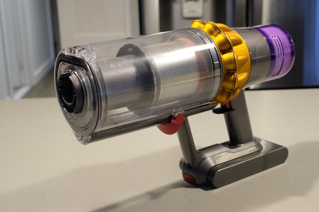 Dyson V15 Detect : l'aspirateur-balai laser qui vous montre la poussière
