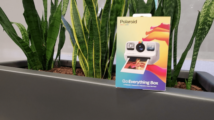 Polaroid-Go-Everything-Box