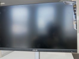 ProArtDisplay monitor from Asus on table