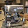Machine à espresso Impress Barista Express de Breville
