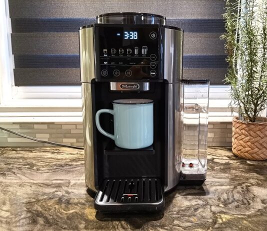 Machine à café automatique TrueBrew de De'Longhi