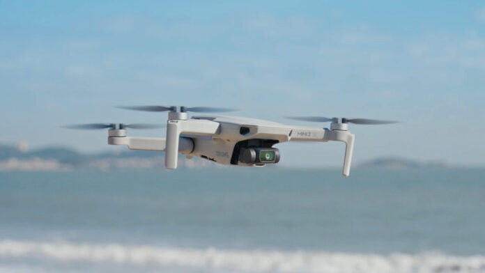 Image of DJI Mini 2 SE Drone in air