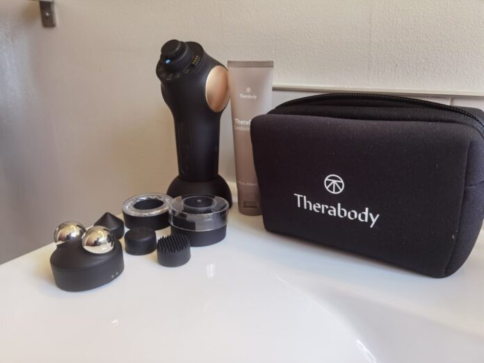 massage facial TheraFace Pro de Therabody