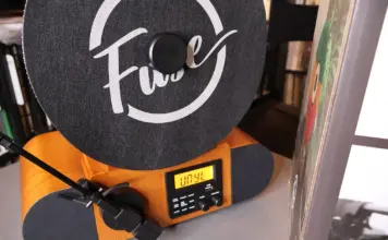 Fuse Vert vertical turntable review