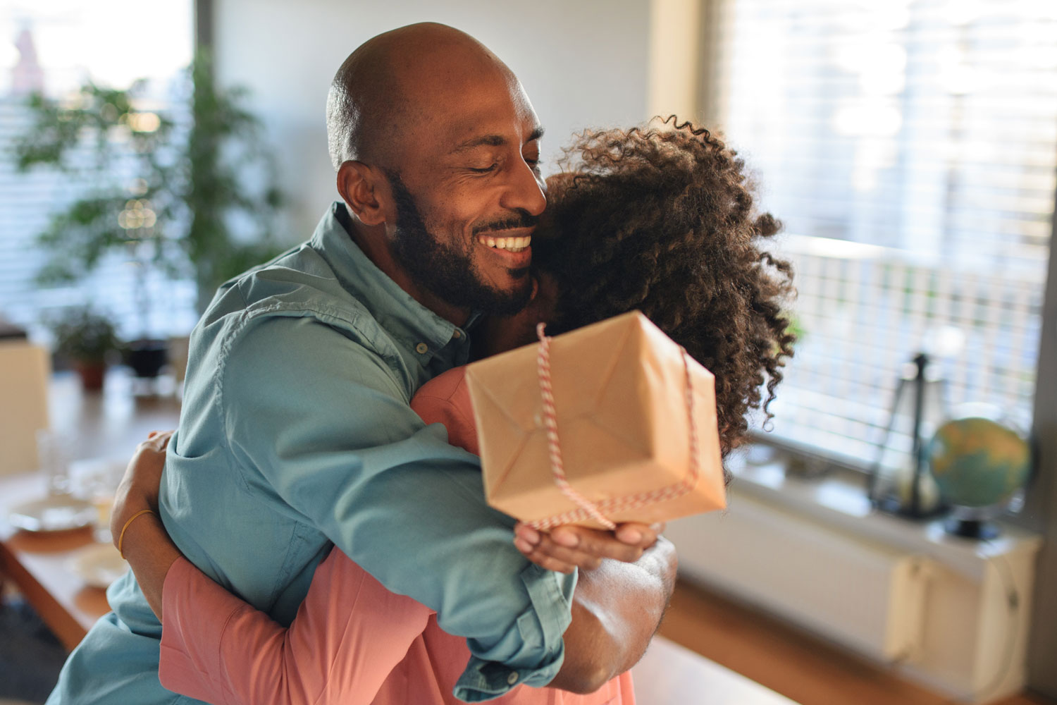 Idées cadeaux 50 ans Blogue Best Buy