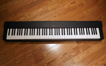 YamahaP225