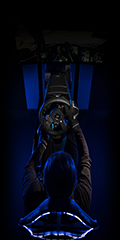 Expérience immersive de la simulation de course avec l'équipement de jeu Logitech comme volant de course G923 TrueForce et levier de vitesse Driving Force de Logitech. Plongez dans une expérience de course authentique et repoussez les limites de votre potentiel au volant!