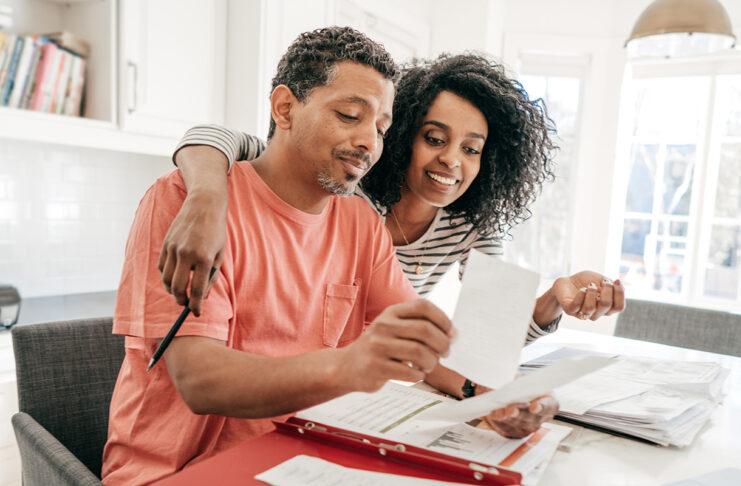 10 conseils fiscaux essentiels pour vous aider à vous préparer pour la saison des impôts au Canada