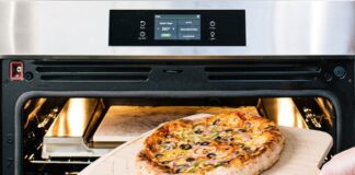 Frigidaire Gallery Stone-Baked Pizza Oven