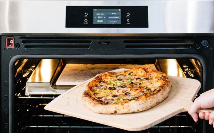 Frigidaire Gallery Stone-Baked Pizza Oven