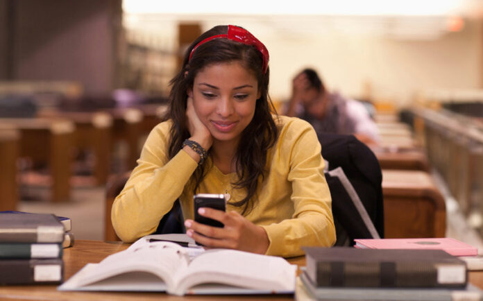 best phone for students FI
