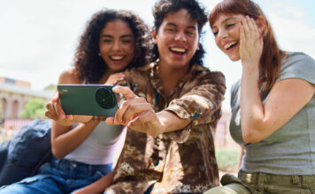how to monitor your teen's data usage FI