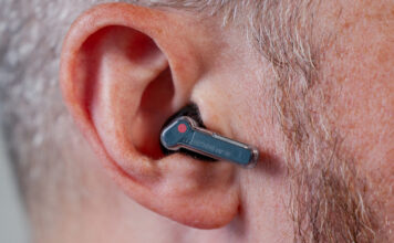 Nothing Ear (a) close-up