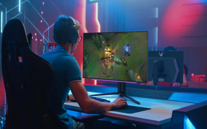 Précision, vitesse, immersion : le guide ultime pour choisir le bon moniteur de jeu