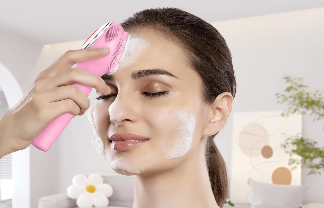 utiliser un appareil de soins du visage en toute sécurité : préparer sa peau pour utilisation masque LED