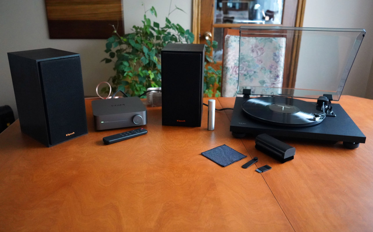 Ensemble pour vinyles complet de Klipsch et pour diffusion en continu de WiiM
