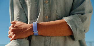 screenless fitness tracker