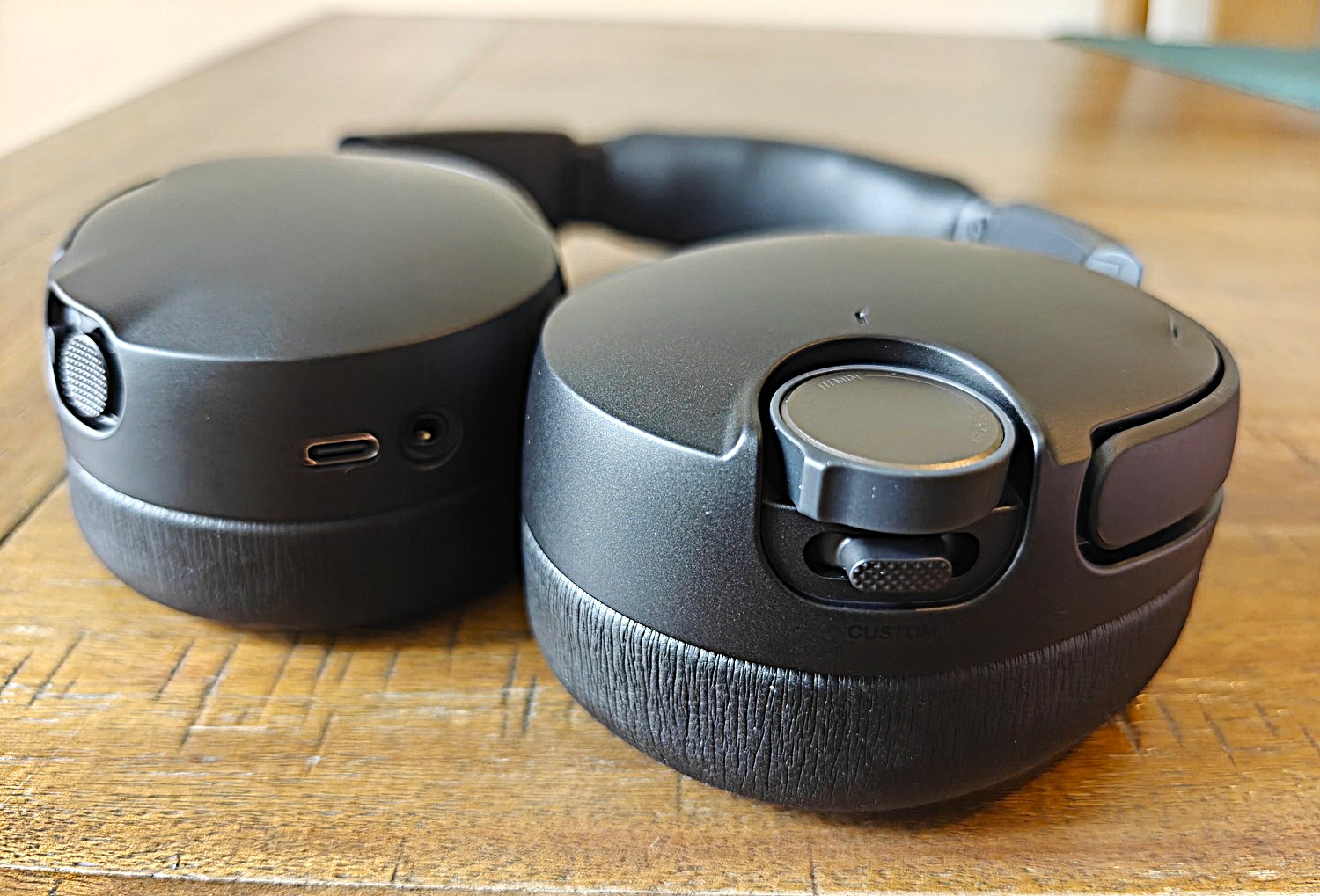 Commandes et boutons du casque Skullcandy Crusher 1080 ANC