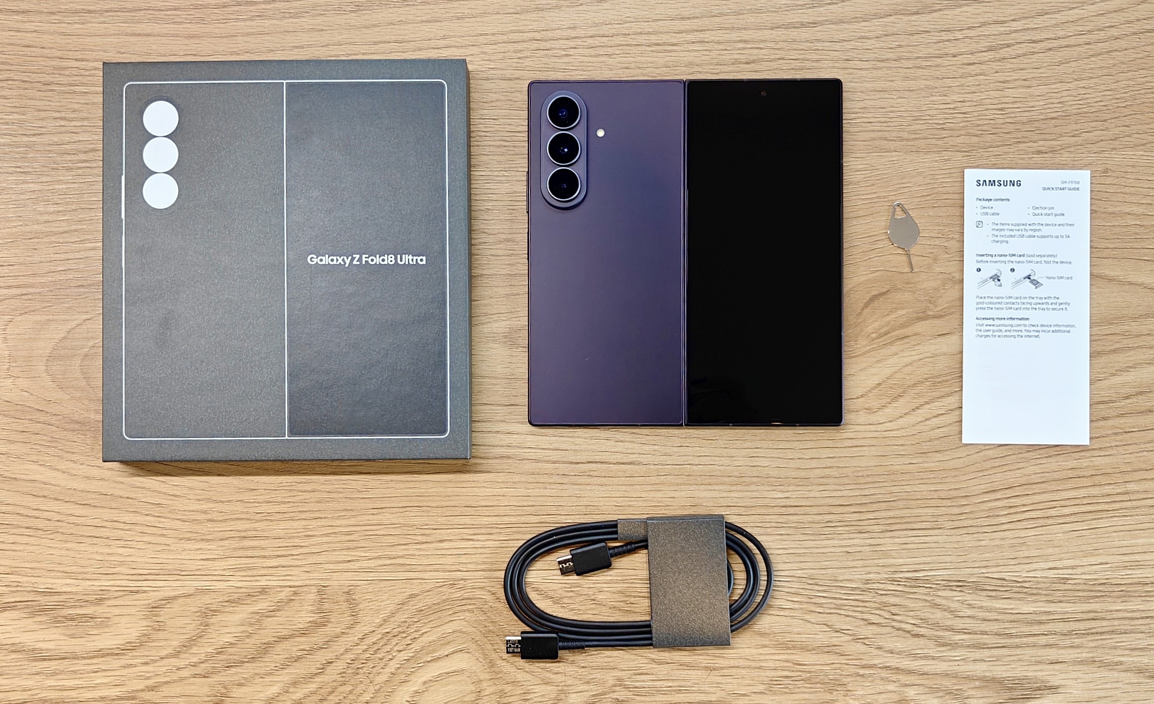 ouverture et accessoires compris Samsung Galaxy Fold8 Ultra